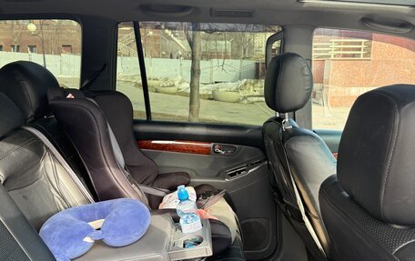 Toyota Land Cruiser Prado 120 рестайлинг, 2004 год, 1 350 000 рублей, 11 фотография