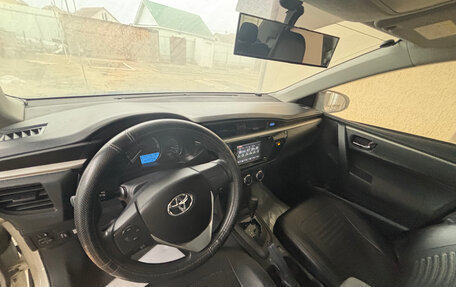 Toyota Corolla, 2014 год, 1 450 000 рублей, 7 фотография