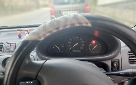 Nissan March II, 2001 год, 250 000 рублей, 8 фотография