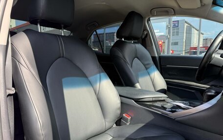 Toyota Camry, 2019 год, 2 500 000 рублей, 31 фотография