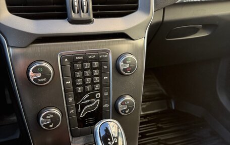 Volvo V40 Cross Country I, 2014 год, 550 000 рублей, 4 фотография