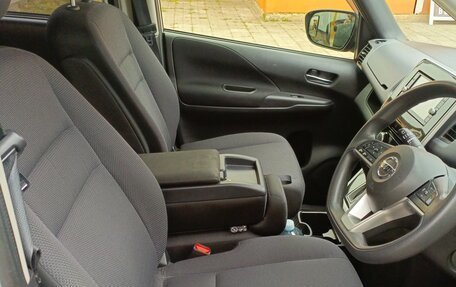 Nissan Serena IV, 2016 год, 2 090 000 рублей, 16 фотография