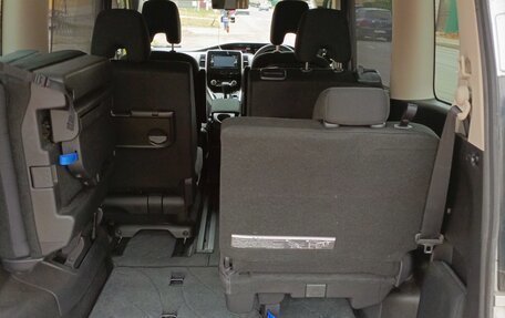 Nissan Serena IV, 2016 год, 2 090 000 рублей, 22 фотография