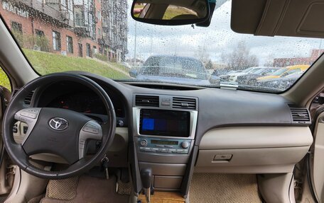 Toyota Camry, 2006 год, 650 000 рублей, 26 фотография