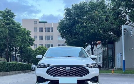 Ford Focus IV, 2021 год, 2 фотография