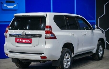 Toyota Land Cruiser Prado 150 рестайлинг 2, 2014 год, 3 990 000 рублей, 7 фотография