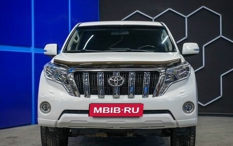 Toyota Land Cruiser Prado 150 рестайлинг 2, 2014 год, 3 990 000 рублей, 4 фотография