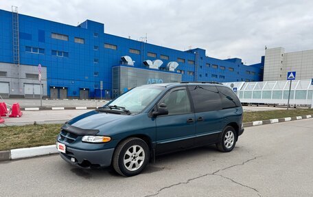 Dodge Caravan III, 2000 год, 350 000 рублей, 1 фотография