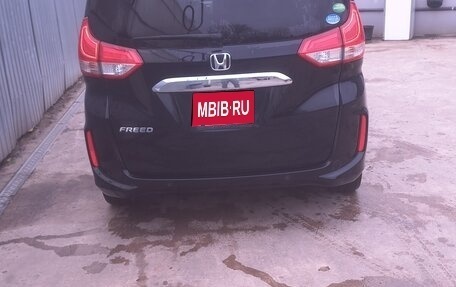 Honda Freed II, 2020 год, 2 100 000 рублей, 1 фотография