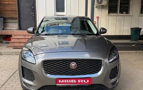 Jaguar E-Pace, 2018 год, 1 800 000 рублей, 1 фотография