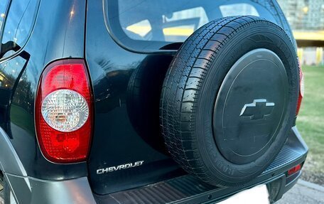 Chevrolet Niva I рестайлинг, 2010 год, 465 000 рублей, 4 фотография