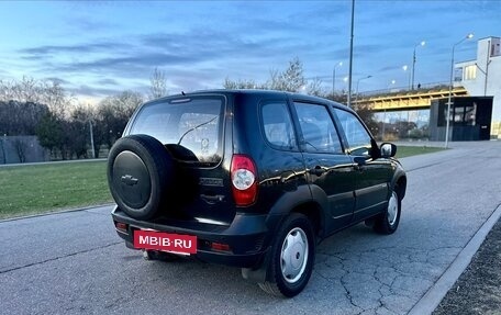 Chevrolet Niva I рестайлинг, 2010 год, 465 000 рублей, 6 фотография