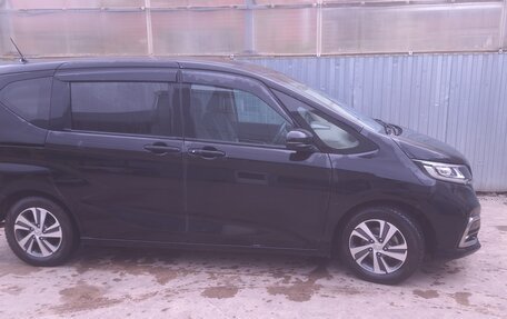 Honda Freed II, 2020 год, 2 100 000 рублей, 3 фотография