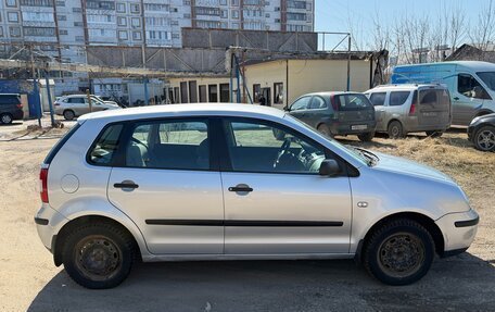 Volkswagen Polo IV рестайлинг, 2002 год, 320 000 рублей, 2 фотография
