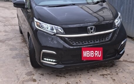 Honda Freed II, 2020 год, 2 100 000 рублей, 2 фотография