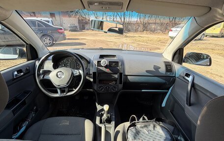 Volkswagen Polo IV рестайлинг, 2002 год, 320 000 рублей, 15 фотография