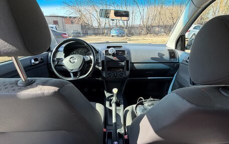 Volkswagen Polo IV рестайлинг, 2002 год, 320 000 рублей, 16 фотография