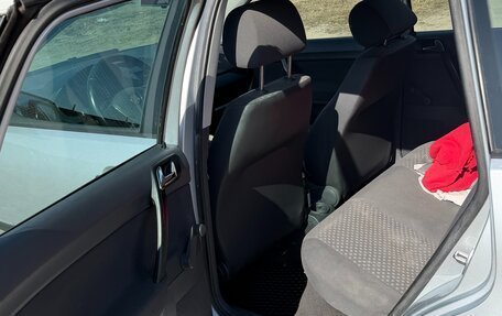 Volkswagen Polo IV рестайлинг, 2002 год, 320 000 рублей, 17 фотография