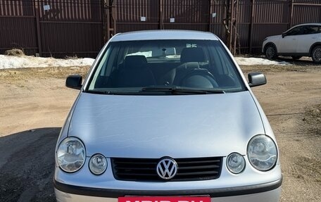 Volkswagen Polo IV рестайлинг, 2002 год, 320 000 рублей, 4 фотография