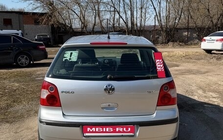 Volkswagen Polo IV рестайлинг, 2002 год, 320 000 рублей, 3 фотография