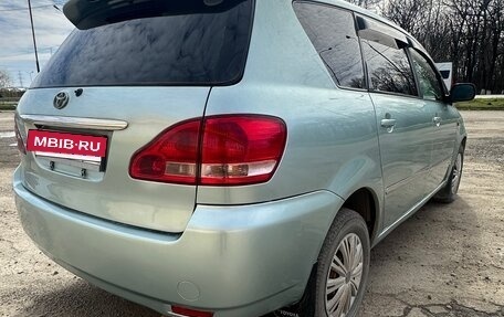 Toyota Ipsum II, 2002 год, 690 000 рублей, 6 фотография