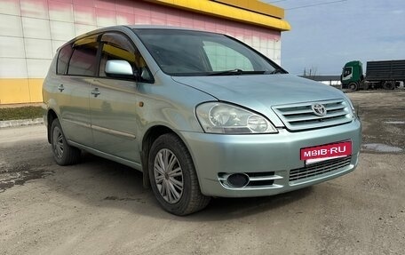 Toyota Ipsum II, 2002 год, 690 000 рублей, 19 фотография