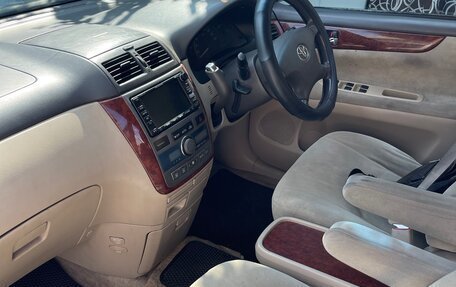 Toyota Ipsum II, 2002 год, 690 000 рублей, 21 фотография