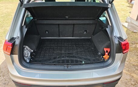 Volkswagen Tiguan II, 2018 год, 2 280 000 рублей, 12 фотография