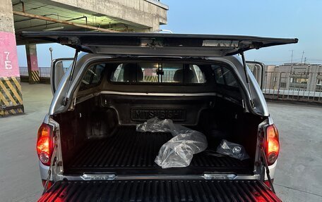 Mitsubishi L200 IV рестайлинг, 2013 год, 1 299 000 рублей, 8 фотография