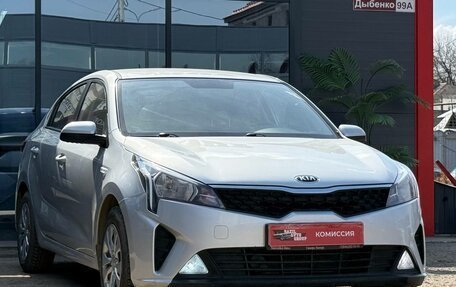 KIA Rio IV, 2021 год, 1 560 000 рублей, 3 фотография