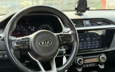 KIA Rio IV, 2021 год, 1 560 000 рублей, 28 фотография