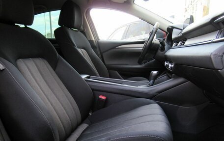 Mazda 6, 2019 год, 2 170 000 рублей, 10 фотография
