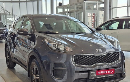 KIA Sportage IV рестайлинг, 2018 год, 2 136 000 рублей, 3 фотография
