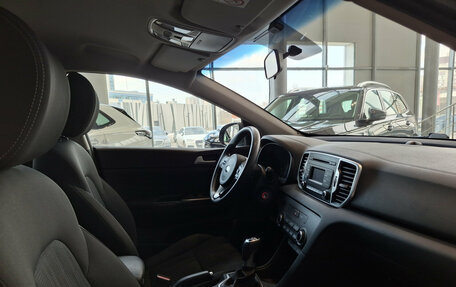 KIA Sportage IV рестайлинг, 2018 год, 2 136 000 рублей, 11 фотография