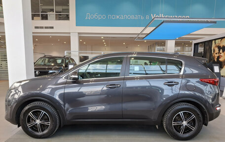 KIA Sportage IV рестайлинг, 2018 год, 2 136 000 рублей, 8 фотография