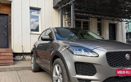 Jaguar E-Pace, 2018 год, 1 800 000 рублей, 4 фотография