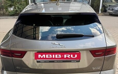Jaguar E-Pace, 2018 год, 1 800 000 рублей, 7 фотография