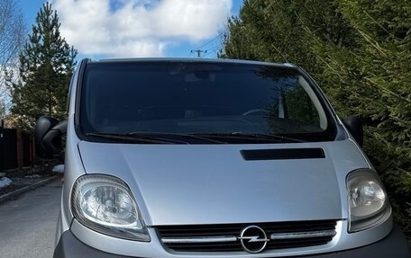 Opel Vivaro A рестайлинг, 2005 год, 890 000 рублей, 3 фотография