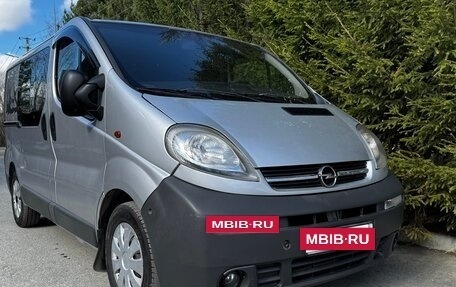 Opel Vivaro A рестайлинг, 2005 год, 890 000 рублей, 2 фотография