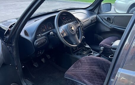 Chevrolet Niva I рестайлинг, 2015 год, 780 000 рублей, 10 фотография