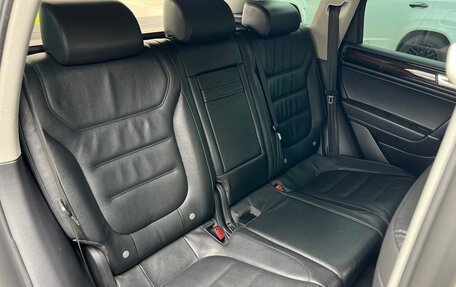 Volkswagen Touareg III, 2010 год, 2 300 000 рублей, 13 фотография