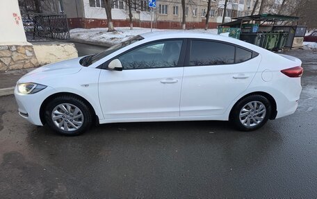 Hyundai Elantra VI рестайлинг, 2017 год, 1 990 000 рублей, 2 фотография