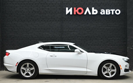 Chevrolet Camaro VI, 2020 год, 3 150 000 рублей, 9 фотография