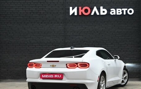 Chevrolet Camaro VI, 2020 год, 3 150 000 рублей, 7 фотография