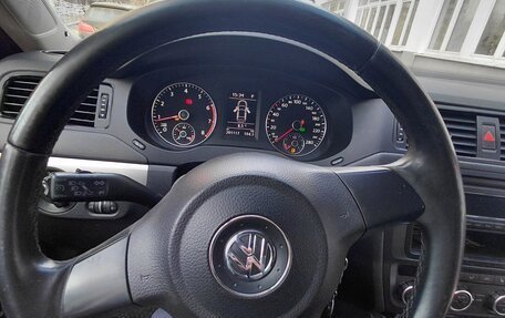 Volkswagen Jetta VI, 2012 год, 850 000 рублей, 8 фотография