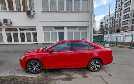 Volkswagen Jetta VI, 2012 год, 850 000 рублей, 3 фотография