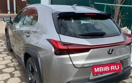 Lexus UX I, 2019 год, 3 200 000 рублей, 3 фотография