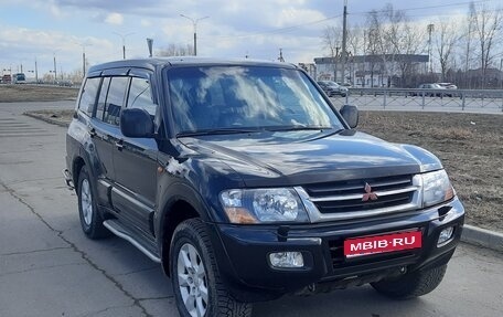 Mitsubishi Pajero III рестайлинг, 2002 год, 850 000 рублей, 1 фотография