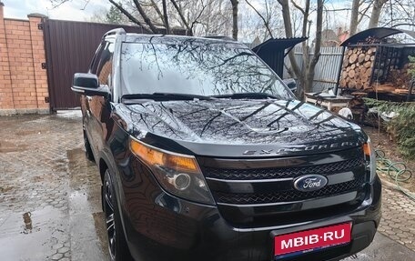 Ford Explorer VI, 2013 год, 1 850 000 рублей, 1 фотография
