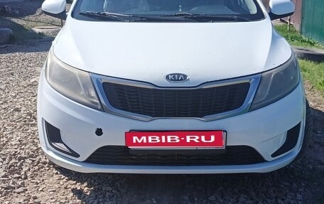 KIA Rio III рестайлинг, 2012 год, 600 000 рублей, 1 фотография